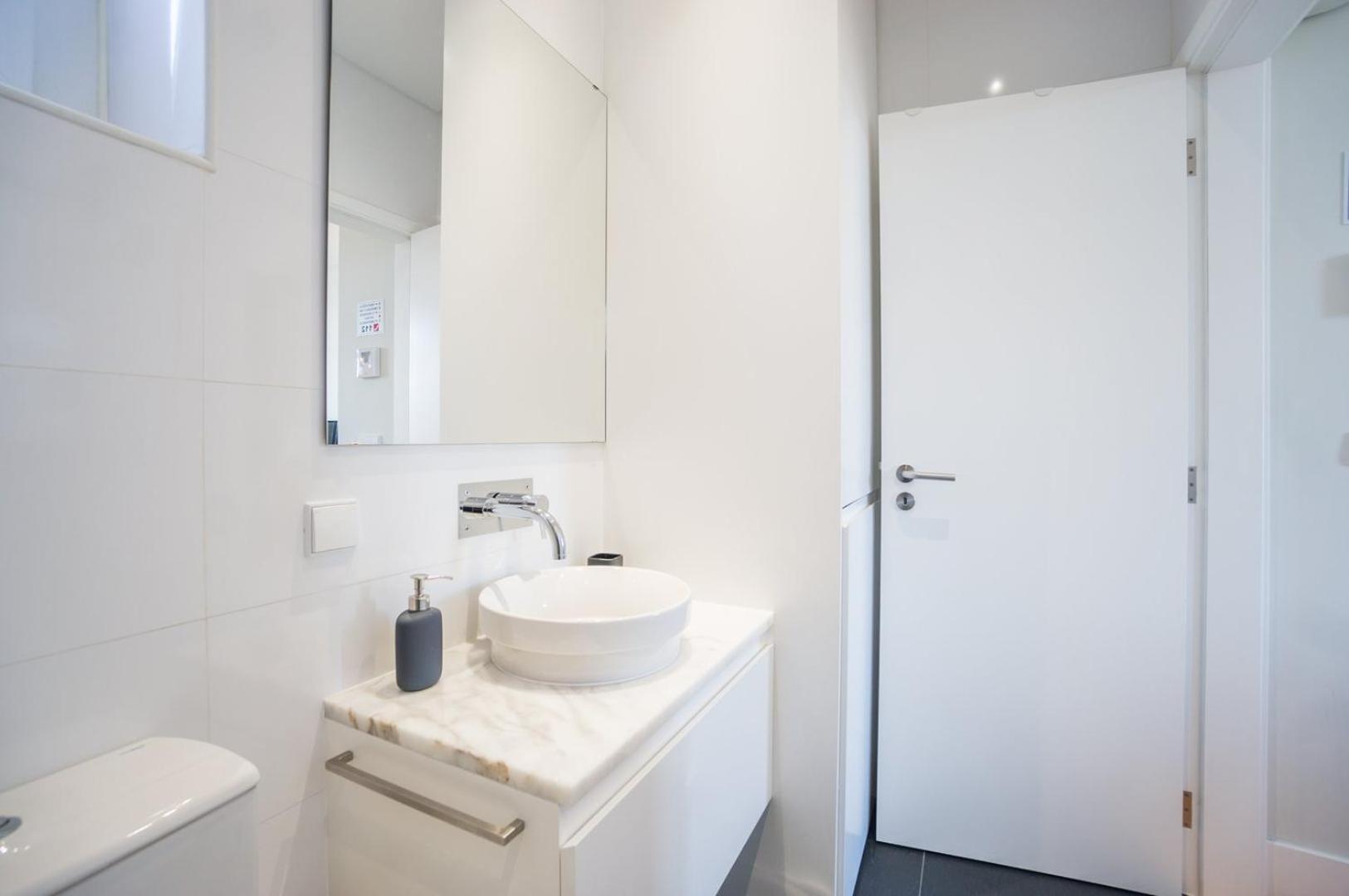 Guestready - Chic And Vibrant Stay Near Anjos Lisbona Esterno foto