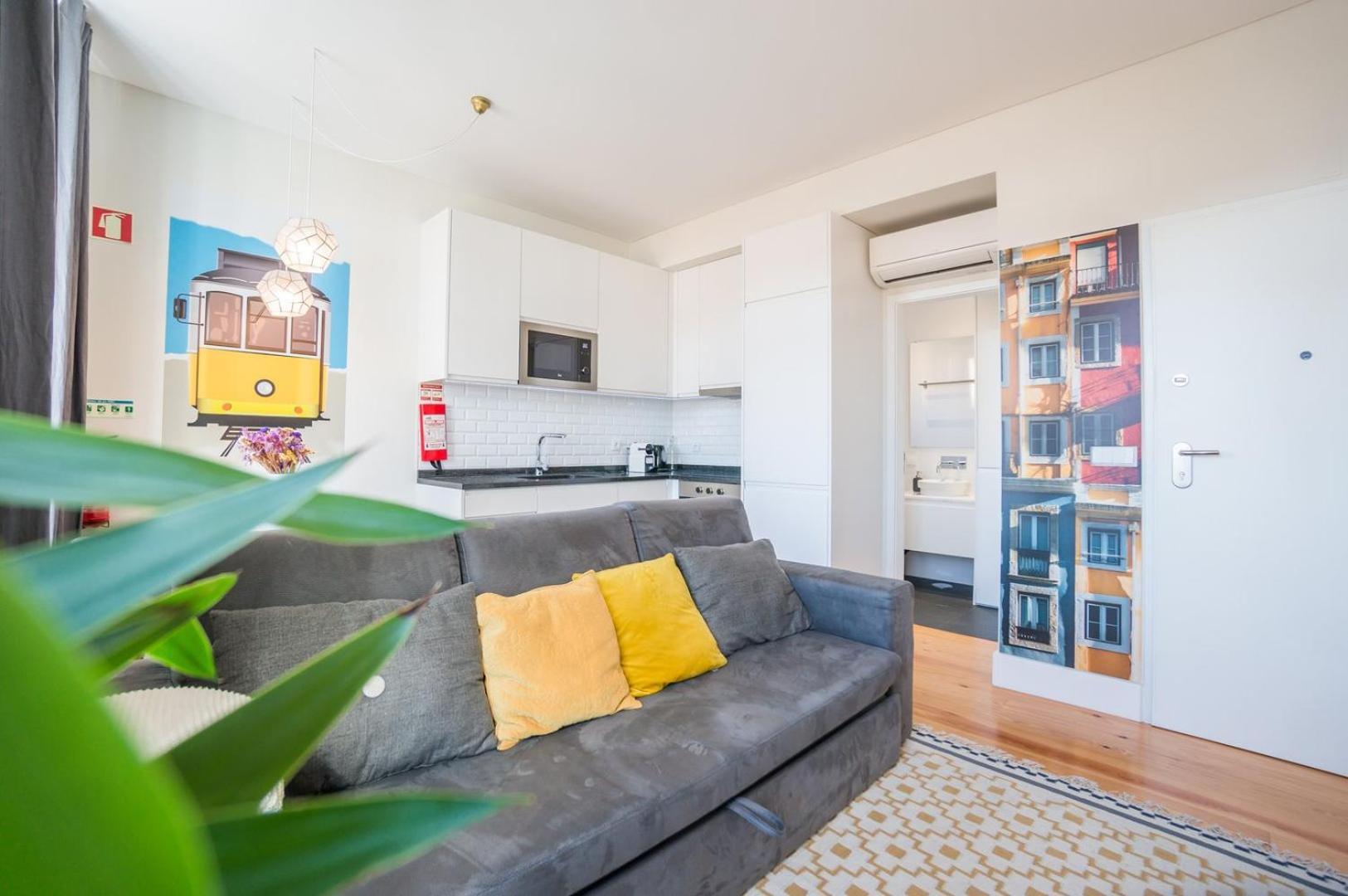 Guestready - Chic And Vibrant Stay Near Anjos Lisbona Esterno foto